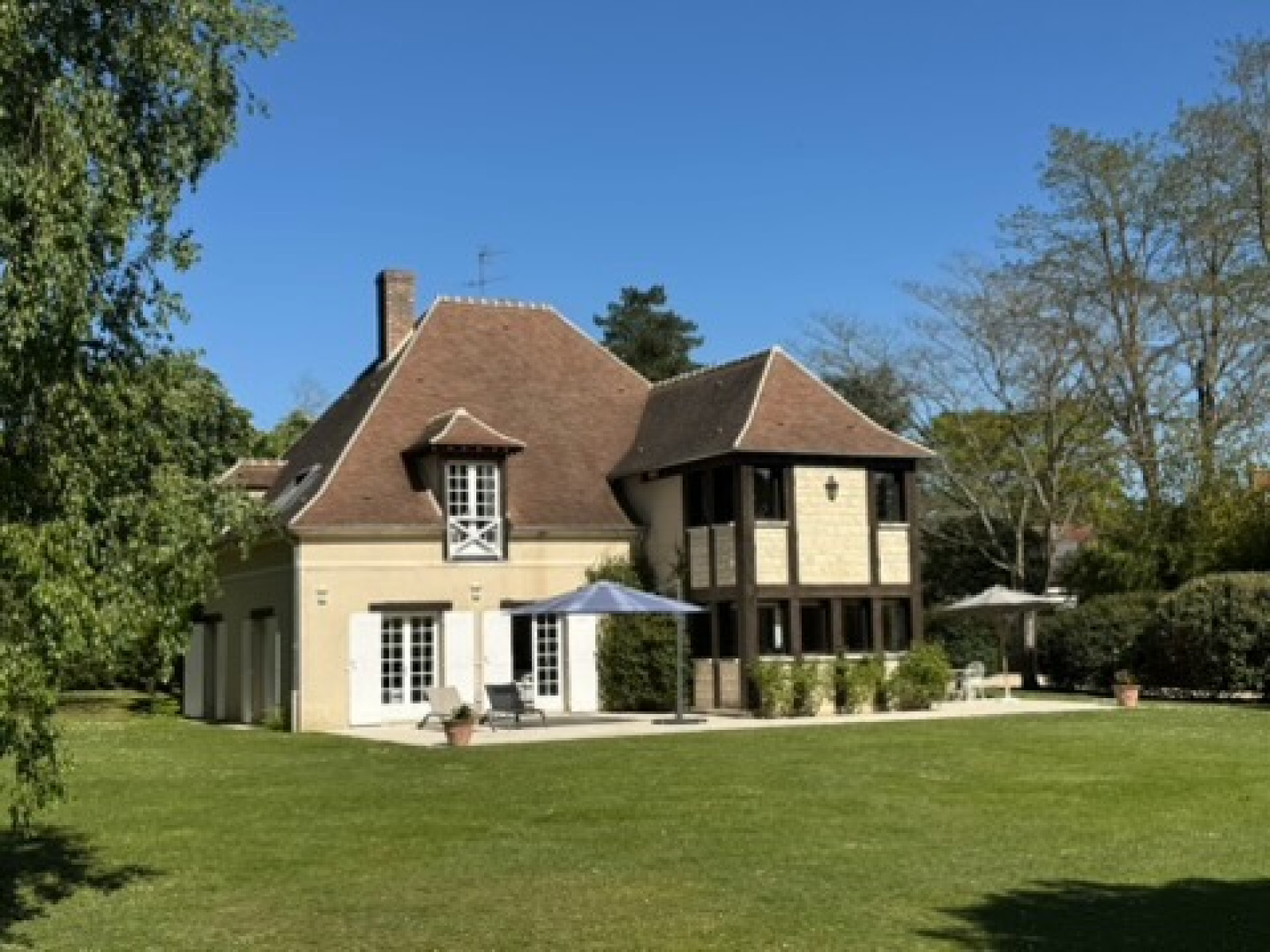 Image_2, Maison, Chamant, ref :821